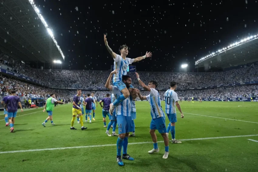 Un heroico Málaga vence al Albacete